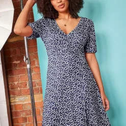 Love Mark Heyes Ditsy Print Jersey Tea Dress - Navy -Outlet Seraph Dress Store Love Mark Heyes Ditsy Print Jersey Tea Dress Navy93X364FRSP W02